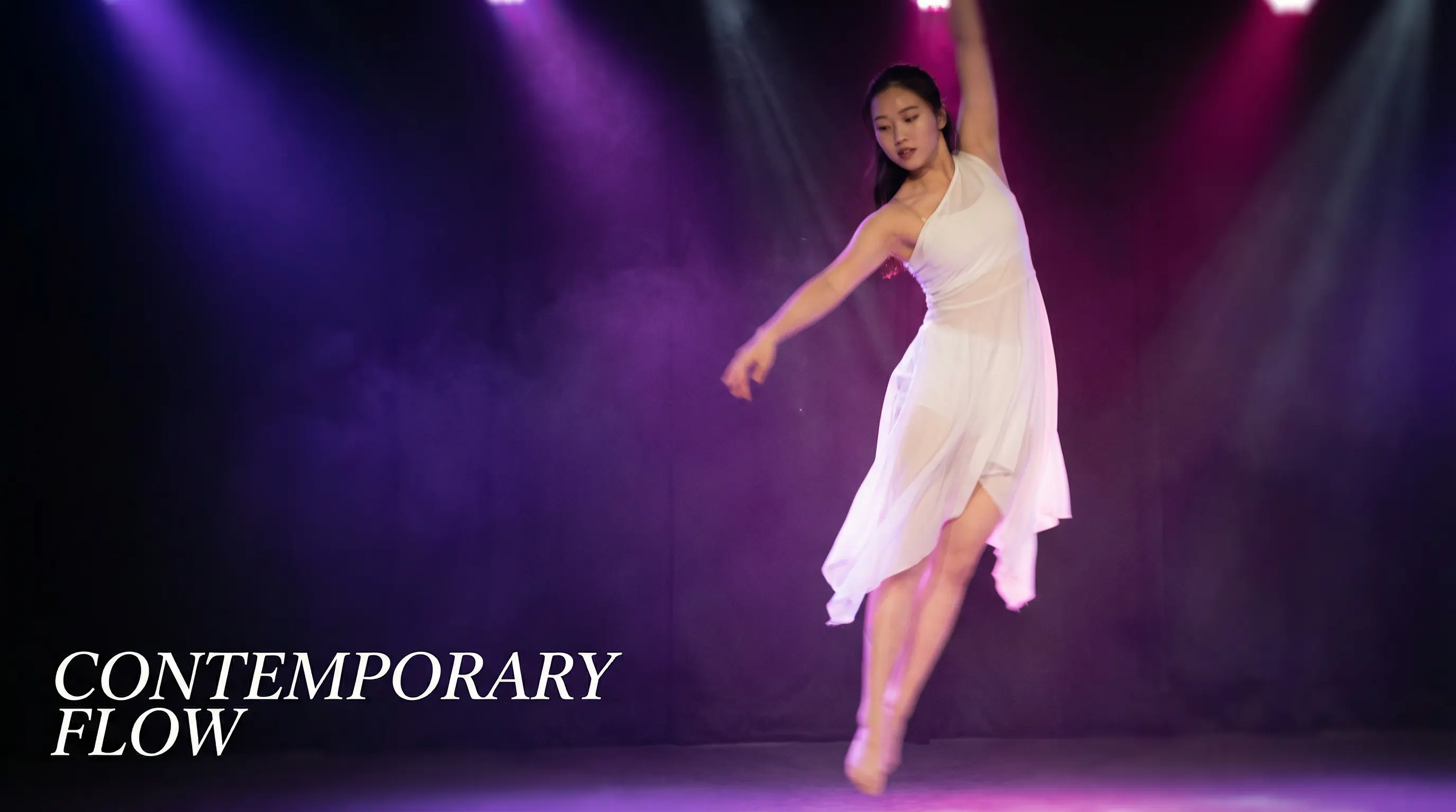 17c一起草舞蹈视频表演